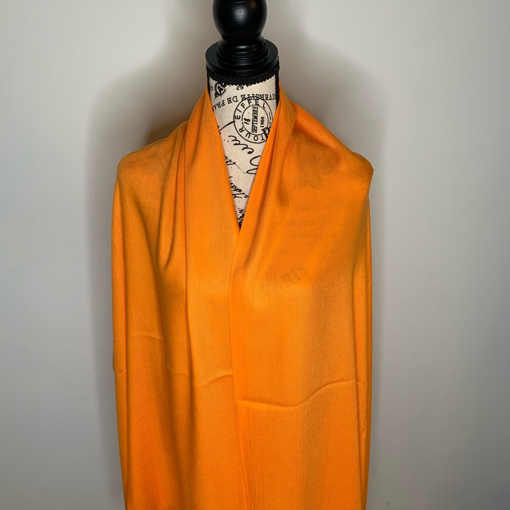 Pashmina - Picture 2 of 6